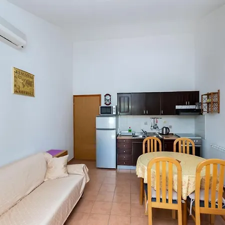 Marija I Apartmán Lopar